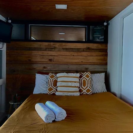 Onehunga Garden Tinyhouse With Parking Hotel Auckland Exterior photo